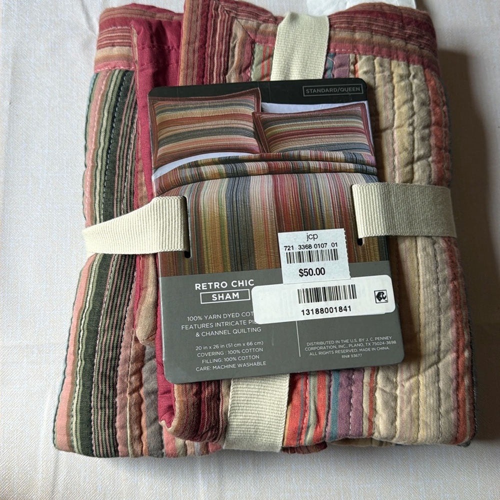 Retro Chic Sham (Standard/Queen)